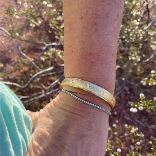 The Story of My Great-Grandmother's Gold Bracelet